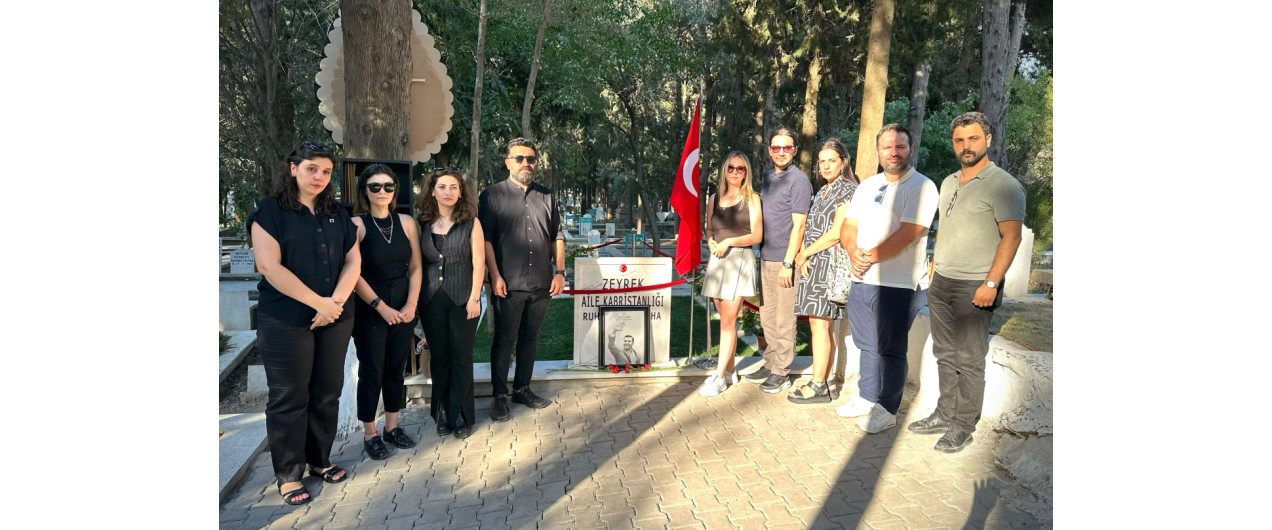 FERDİ ZEYREK KABİR ZİYARETİ
