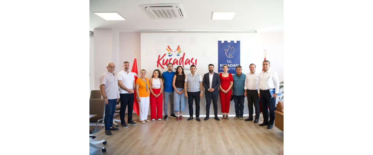 KUŞADASI BELEDİYESİ İLE İNŞA EDİLMESİ PLANLANAN YENİ BELEDİYE HİZMET BİNASI İÇİN ULUSAL MİMARİ PROJE YARIŞMASI DÜZENLENMESİ KONUSUNDA GÖRÜŞME YAPILDI