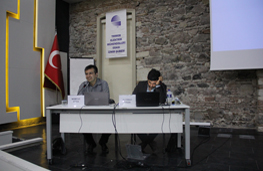 TMMOB Mimarlar Odası İzmir Şubesi – Elektrik Mühendisleri Odası Ortaklığında “Çatılarda Güneş Enerjisi Paneli” Gerçekleştirildi