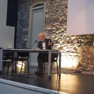 MİMAR SİNAN HAFTASI ETKİNLİKLERİ KAPSAMINDA PROF. DR. UĞUR TANYELİ'NİN "SİNAN'I OSMANLI BAĞLAMINDA DÜŞÜNMEK" BAŞLIKLI SUNUMU GERÇEKLEŞTİ